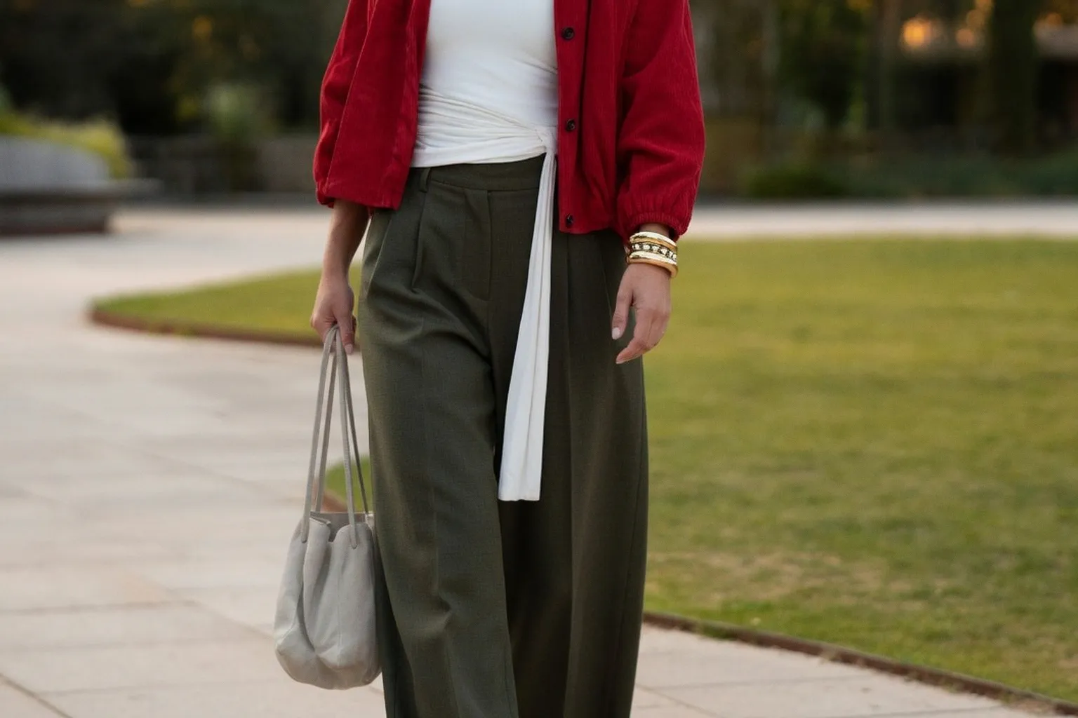 Pantalones imprescindibles para el otoño-invierno: 5 cortes que dominarán tu armario